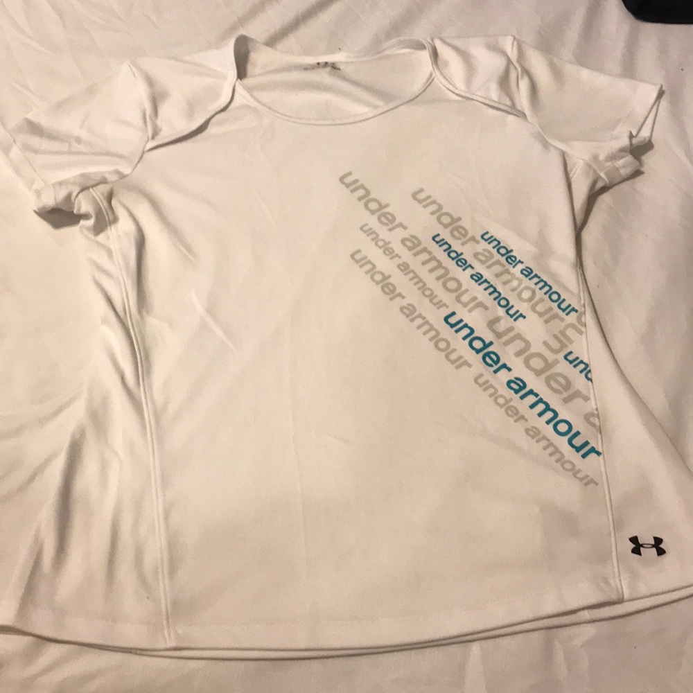 Ladies under armour shirt - heat gear